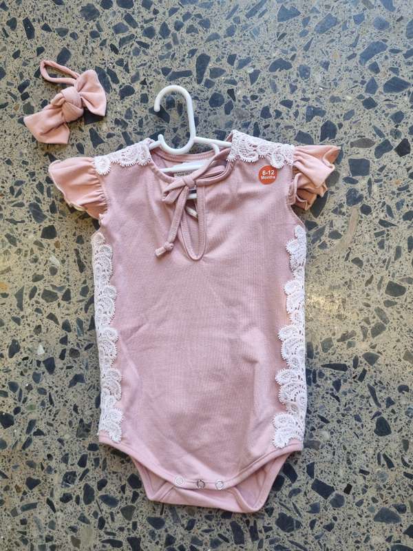 Dusty coral with lace detail and headband