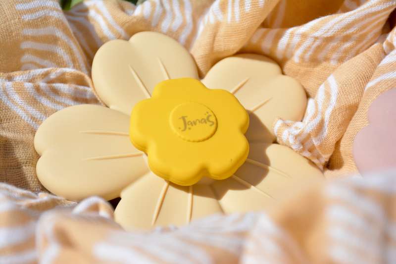 Pre-order: Silicone Bloom Spinner Toy (arriving 2nd or 3rd week in August)