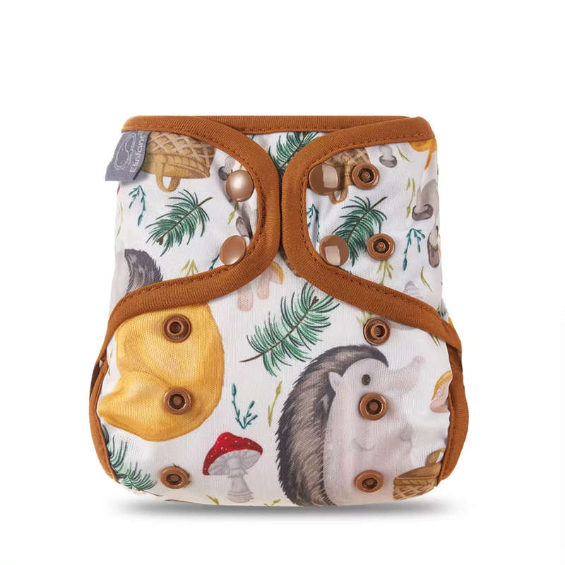 Elinfant Newborn diaper cover with snaps - Hedgehog