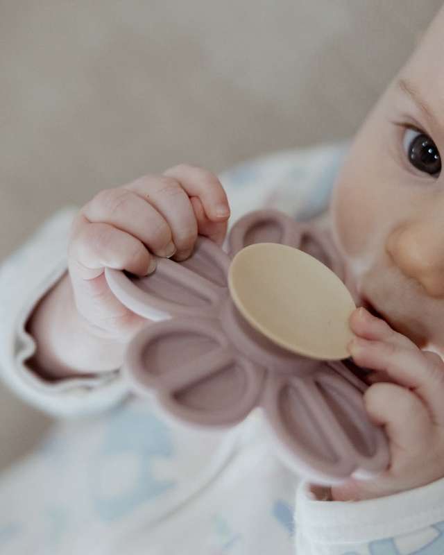 Pre-order: Silicone Bloom Spinner Toy (arriving 2nd or 3rd week in August)