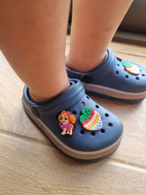Shoe accessories