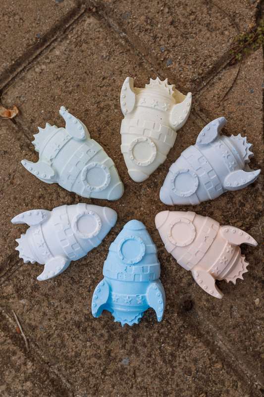 Rainbow Sidewalk chalk - Rocket ships