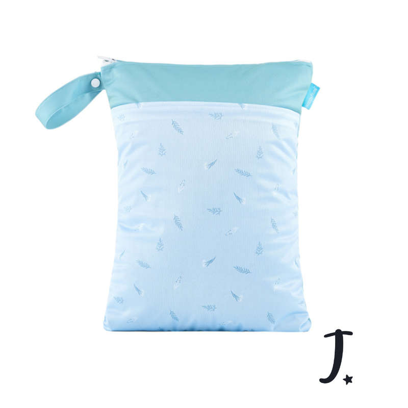 Light blue flowers medium wet bag