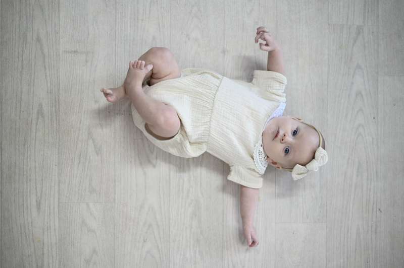 Nika - Cream girl romper and headband set