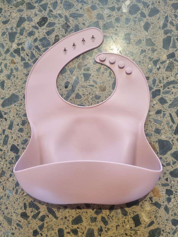 Silicone bucket bib