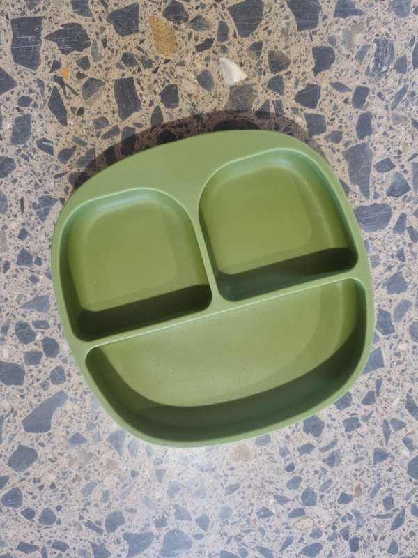 Silicone suction plate
