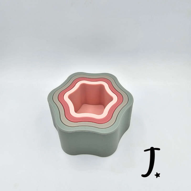 Flower stacking toy