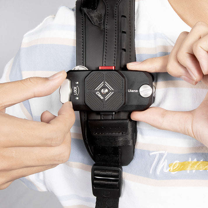 Ulanzi Claw Clip Shoulder Strap Quick Release Mount