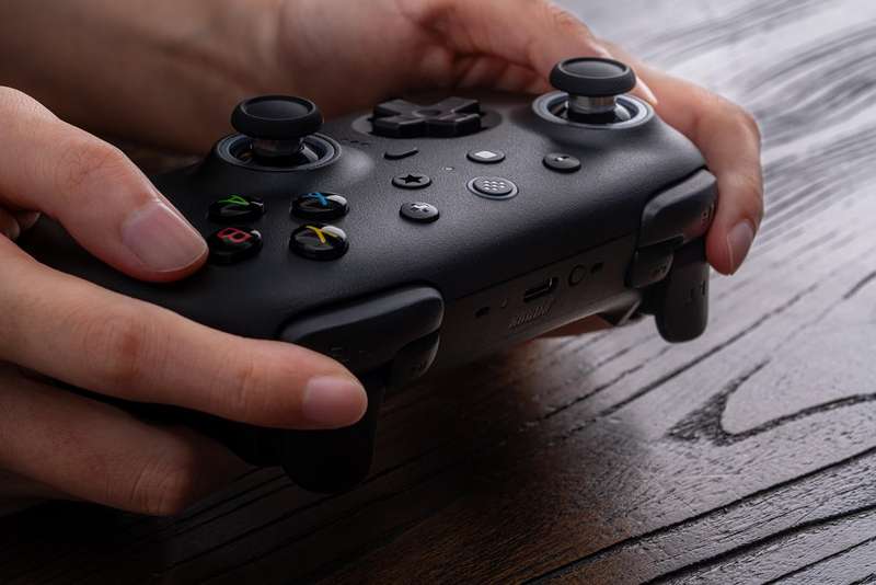 8BitDo Ultimate 2 Wireless Controller For Windows & Android Black