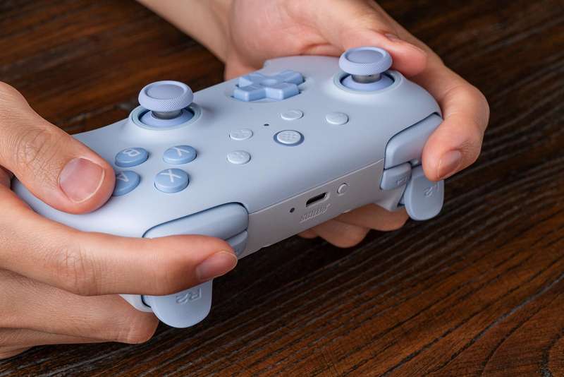 8BitDo Ultimate 2C Bluetooth Controller With Hall Effect For Nintendo Switch/Switch 2 Blue
