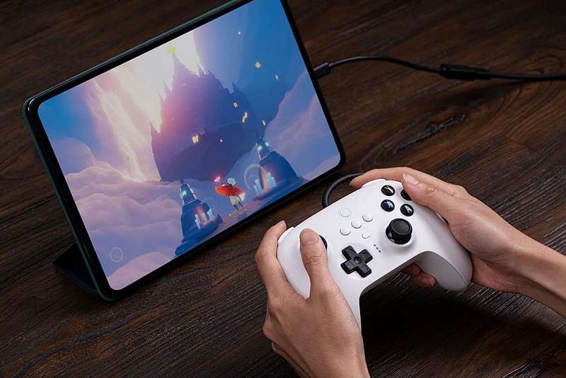 8BitDo Ultimate Wired Controller Windows, Steam Deck, & Raspberry Pi White