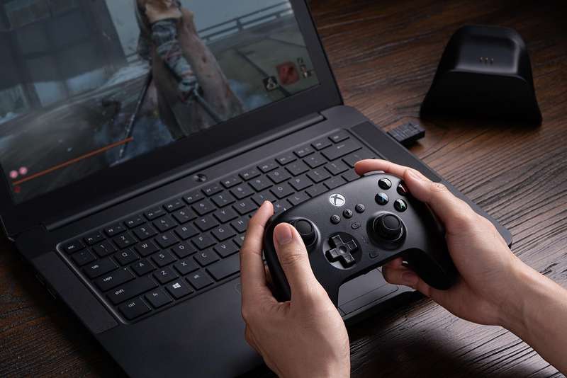 8BitDo Ultimate 3-mode Wired Controller for Xbox With Hall Effect