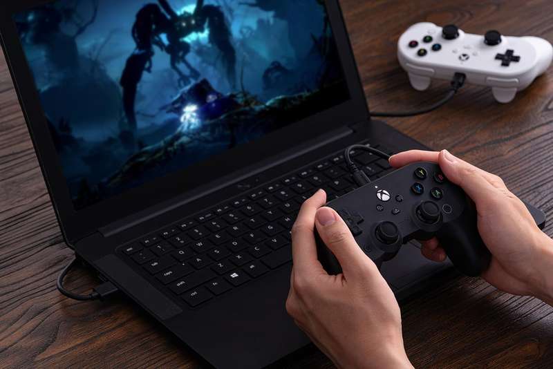 8Bitdo Pro 2 Wired Controller for Xbox Hall Effect Edition Black