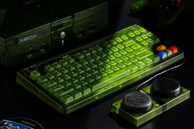 8BitDo Retro 87 Mechanical Keyboard Xbox Edition For Windows & Android Devices