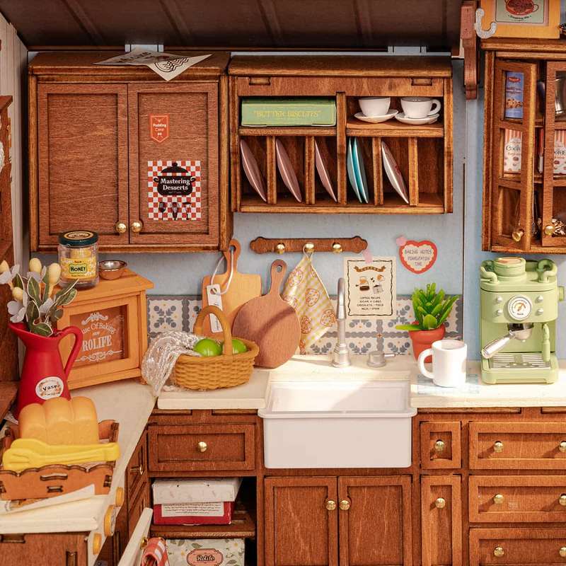 Robotime Baking Kitchen DIY 3D Miniature House