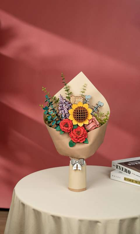Robotime Flower Bouquet DIY 3D Wooden Puzzle