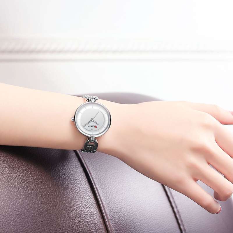 Curren 9052 Women's Simplistic Quartz Wrist Watch Stainless Steel Strap Silver