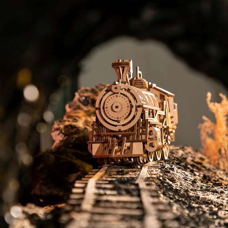 Robotime Locomotive Mechanical Gears 3D Wooden Puzzle