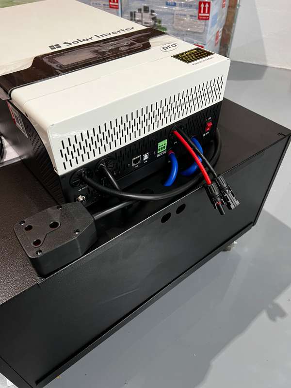 5.2KVA / 5200W MUST Hybrid Inverter + 5.43kWh LITHIUM Portable Plug & Play System (SOLAR READY)