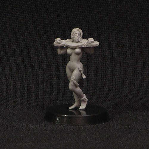 28mm Girl in Stocks (naked) (VG-01) (Miniatures)