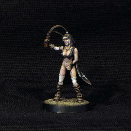 28mm Nun with Lash (AG-06) (Miniatures)