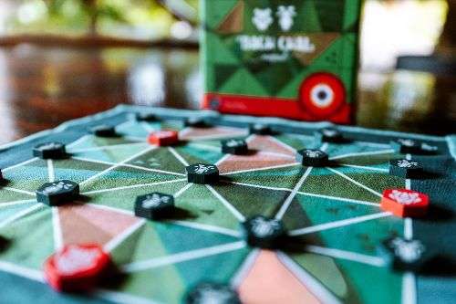 Bagh Chal Nepal (LUDOS Asia Collection) (Board Games)