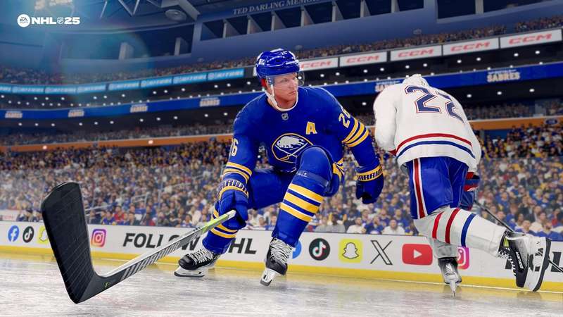 EA Sports: NHL 25 (Xbox Series X)