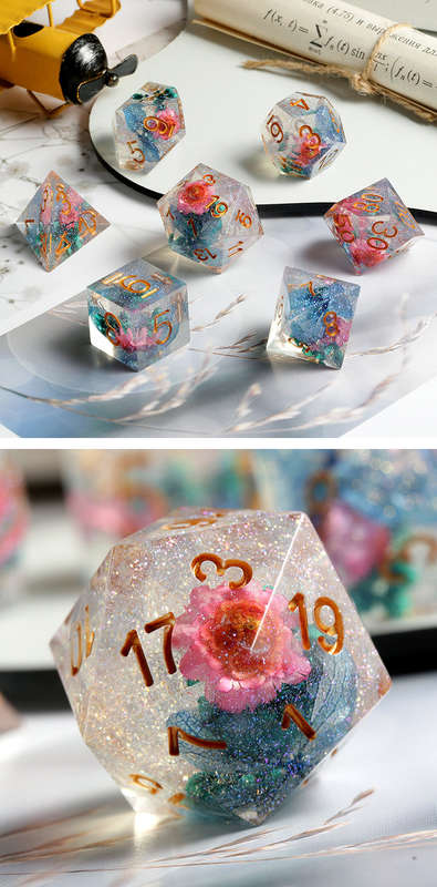 Sharp Edge Dice Set Winter Solstice (7) (Dice Sets & Games)