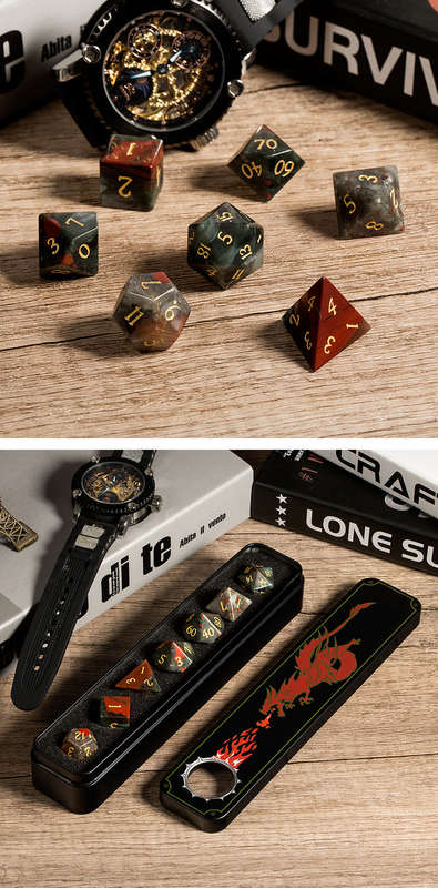 Gemstone Dice Set (7) Bloodstone Natural (Dice Sets & Games)