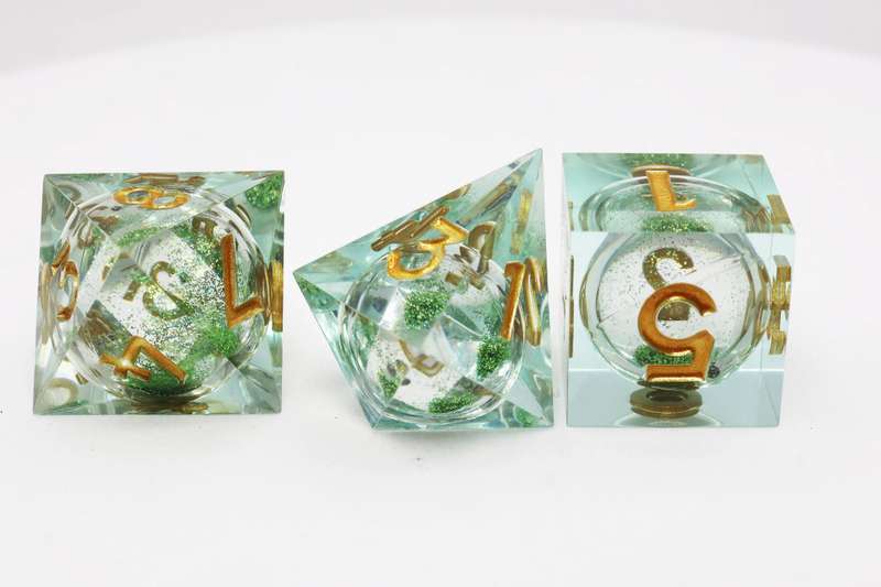 Mint Green Liquid Core Sharp Edge Resin RPG Dice Set (7) (Dice Sets & Games)