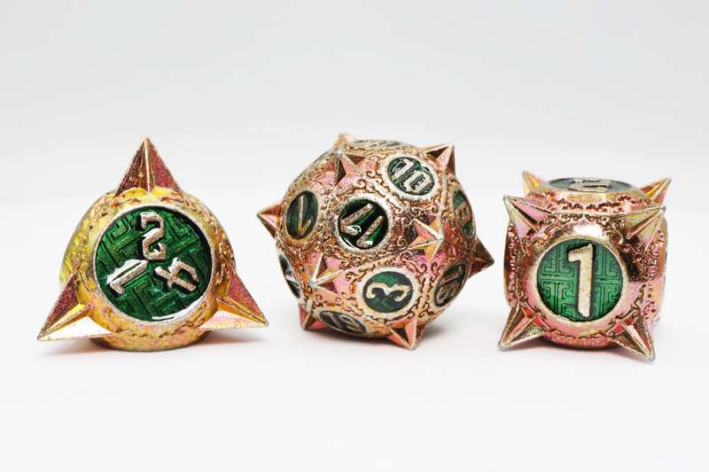 Meteor Storm Irradiated Irridescence RPG Metal Dice Set (7) (Dice Sets & Games)