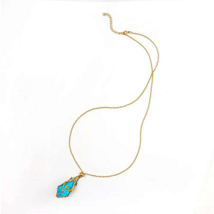 Removeable D4 Dice Holder Necklace with Random Sharp Resin D4s Gold Chain (Dice Sets & Games)