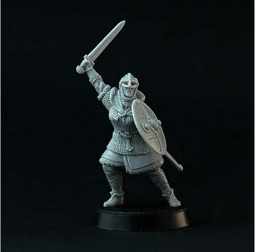 28mm Shield Maiden Captain (Helmet) (Miniatures)