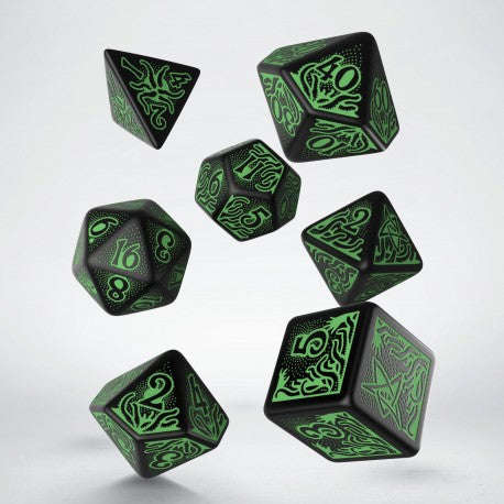 Call of Cthulhu 7th Edition Black & green Dice Set (7) (SCTR06) (Dice Sets & Games)