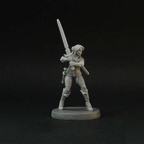 28mm Greatsword Girl (Miniatures)
