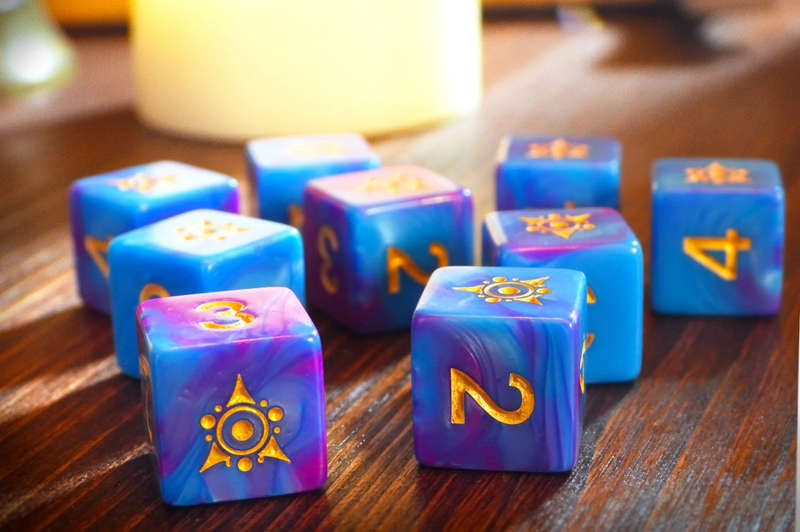 Elder Dice (9d6 Tube) Sigil of the Dreamlands Kadathian Ice (Dice Sets & Games)