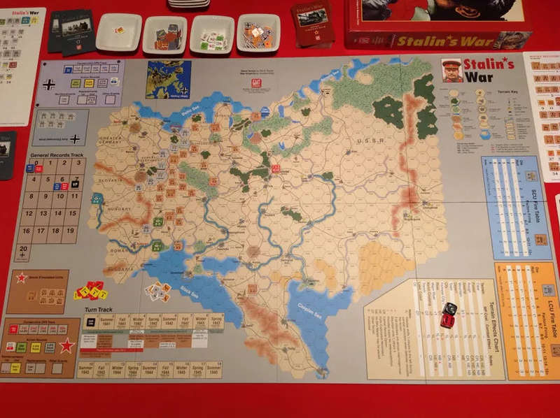 Stalin's War Mounted Map Set (Maps)