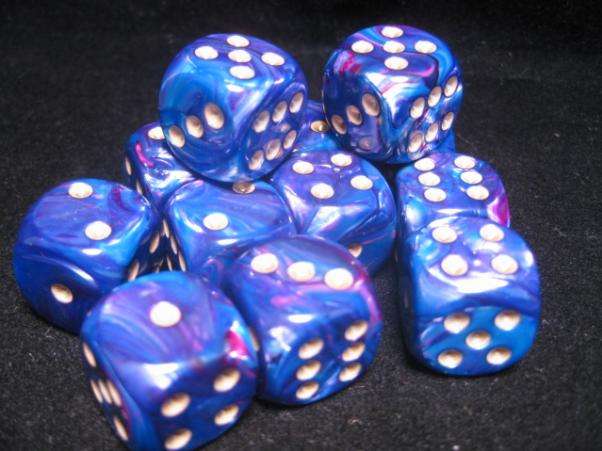 Dice Sets Purple/Gold Lustrous 16mm d6 (12) (Dice Sets & Games)