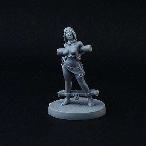 35mm Gipsy Prisoner (Miniatures)