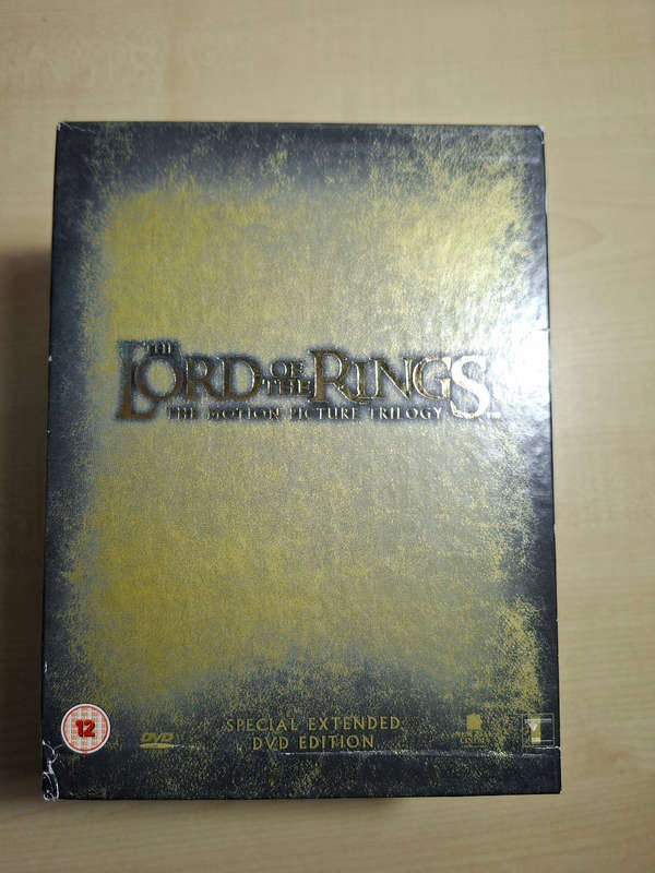 Lord of the Rings: Special Extended Edition DVD Trilogy Box Set (12-Disc Collectors Edition)