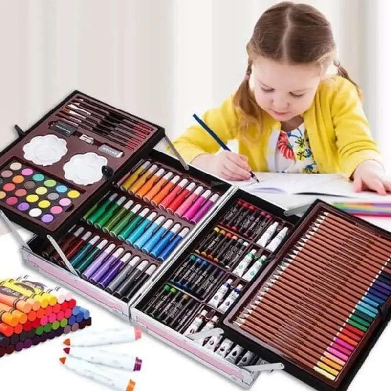 Kids Unicorn Colour Set Vanity Box