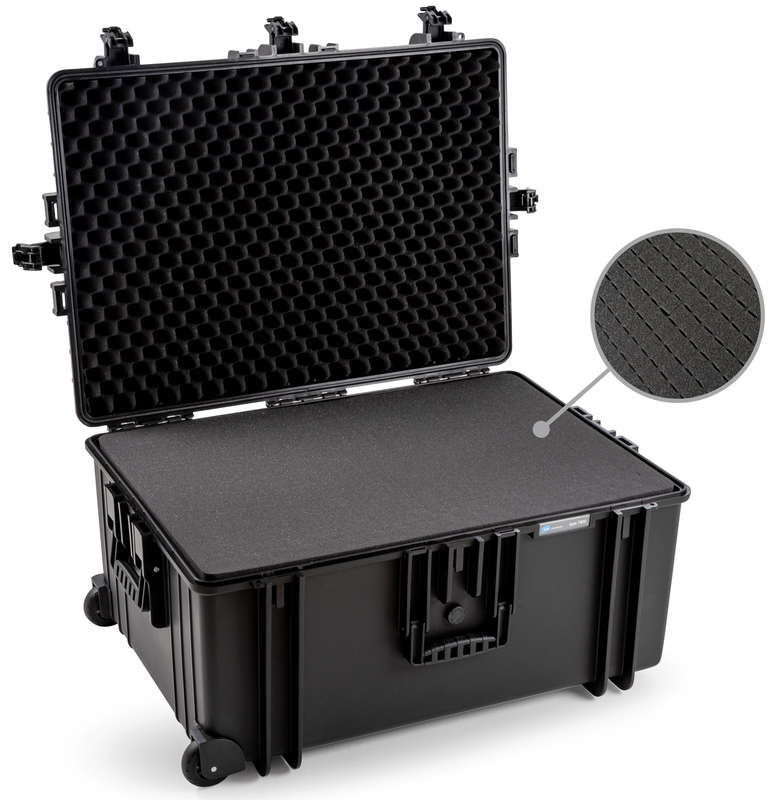 B&W 7800 Trolley Style Case with foam