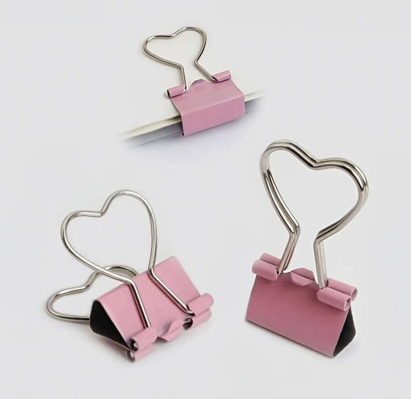 Pink Heart Foldback Bulldog Clips