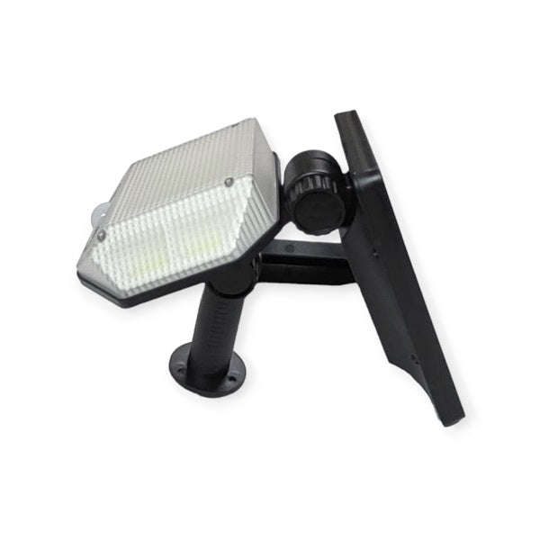 Solar Powered Wall & Spike Lamp With Remote Control