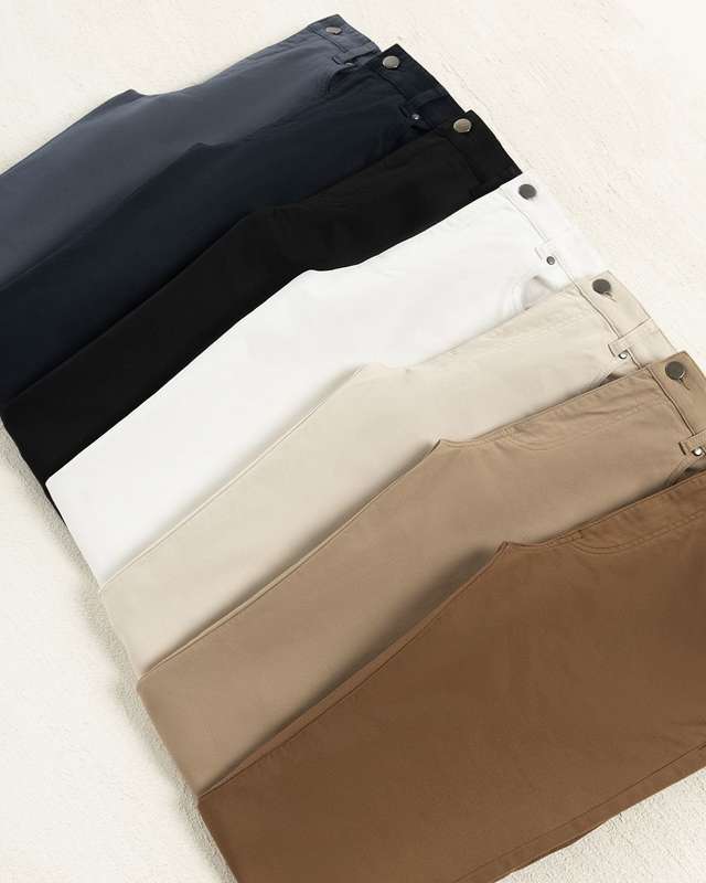 Classic Mens Khaki Pants  Stylish & Versatile Comfort