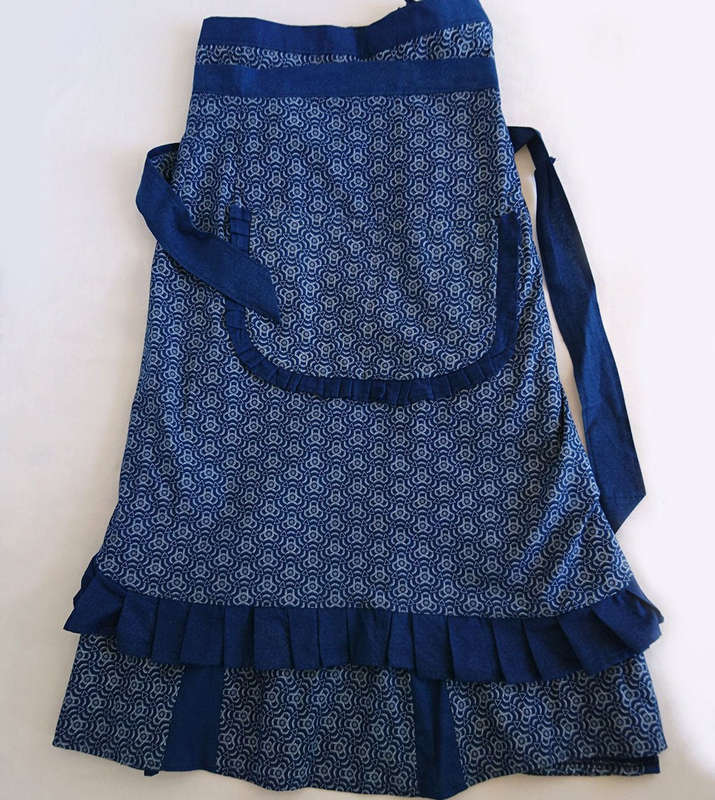 Pleated Shweshwe Skirt Apron & Doek Set - Up to Size 36