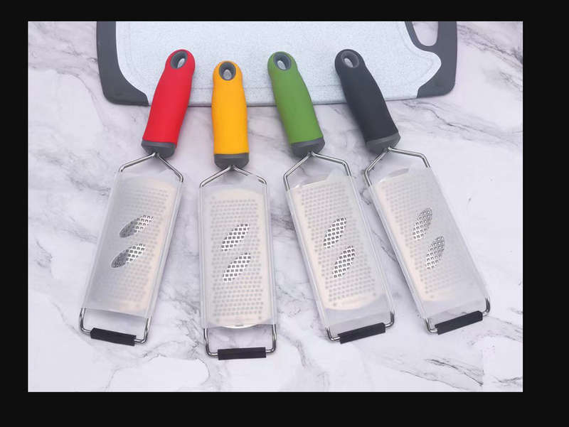 ZS - Premium Handheld Stainless Steel Grater - Yellow