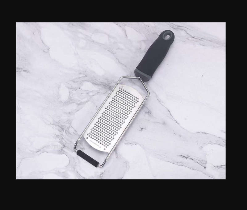 ZS - Premium Handheld Stainless Steel Grater - Yellow