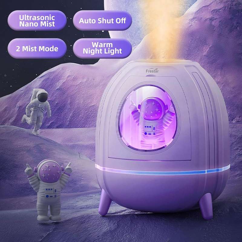 Astronaut Humidifier