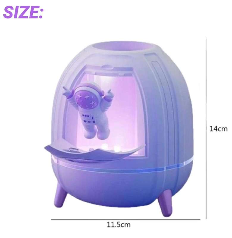 Astronaut Humidifier